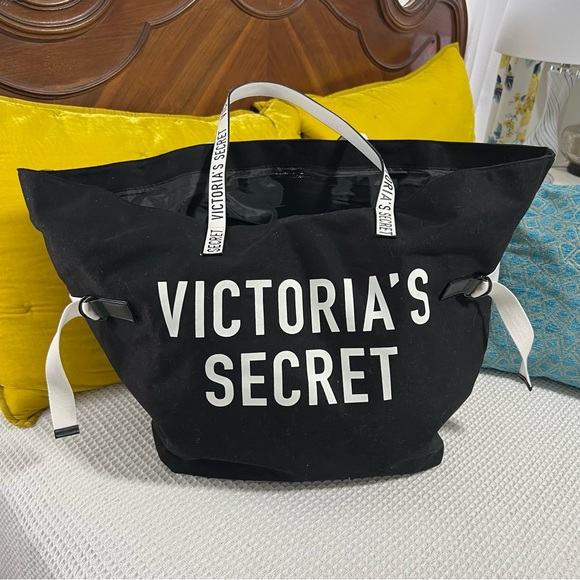 Victoria's Secret Handbags - XL Victorias Secret Tote Bag Purse Overnight Travel Pack Black White black white